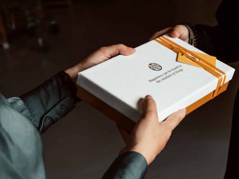 Rituals pakket overhandigen